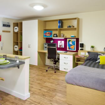 Platinum Plus Studio - Image 1